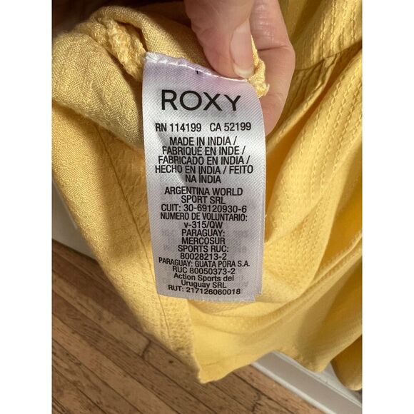 Woman’s Roxy Butter Yellow Sundress in XS - Picture 5 of 8
